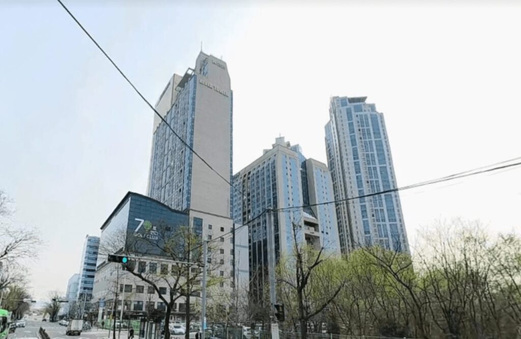 서울 영등포구 여의도동 61-4 콤비빌딩 6층 오피스텔 전용 125.39㎡, 1회 유찰로 감정가의 80% 경매